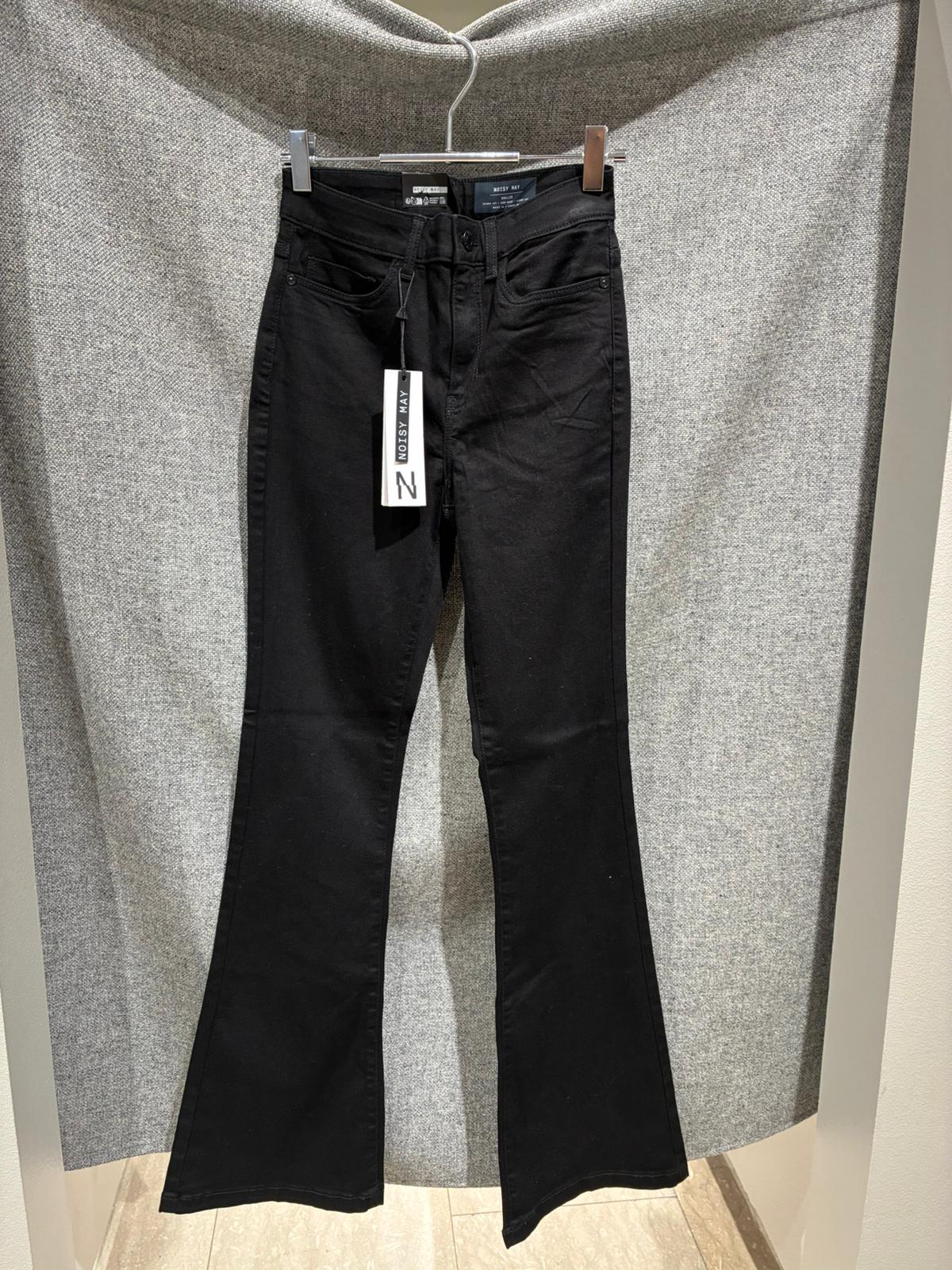 NMSALLIE Jeans - Black